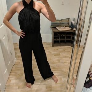 Sexy Halter-top Jumpsuit With Pockets!
